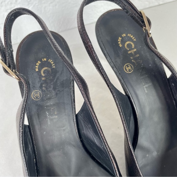 {Chanel} Bronze Leather CC Cap Toe Slingback Sandals Size 39.5 - Picture 2 of 14